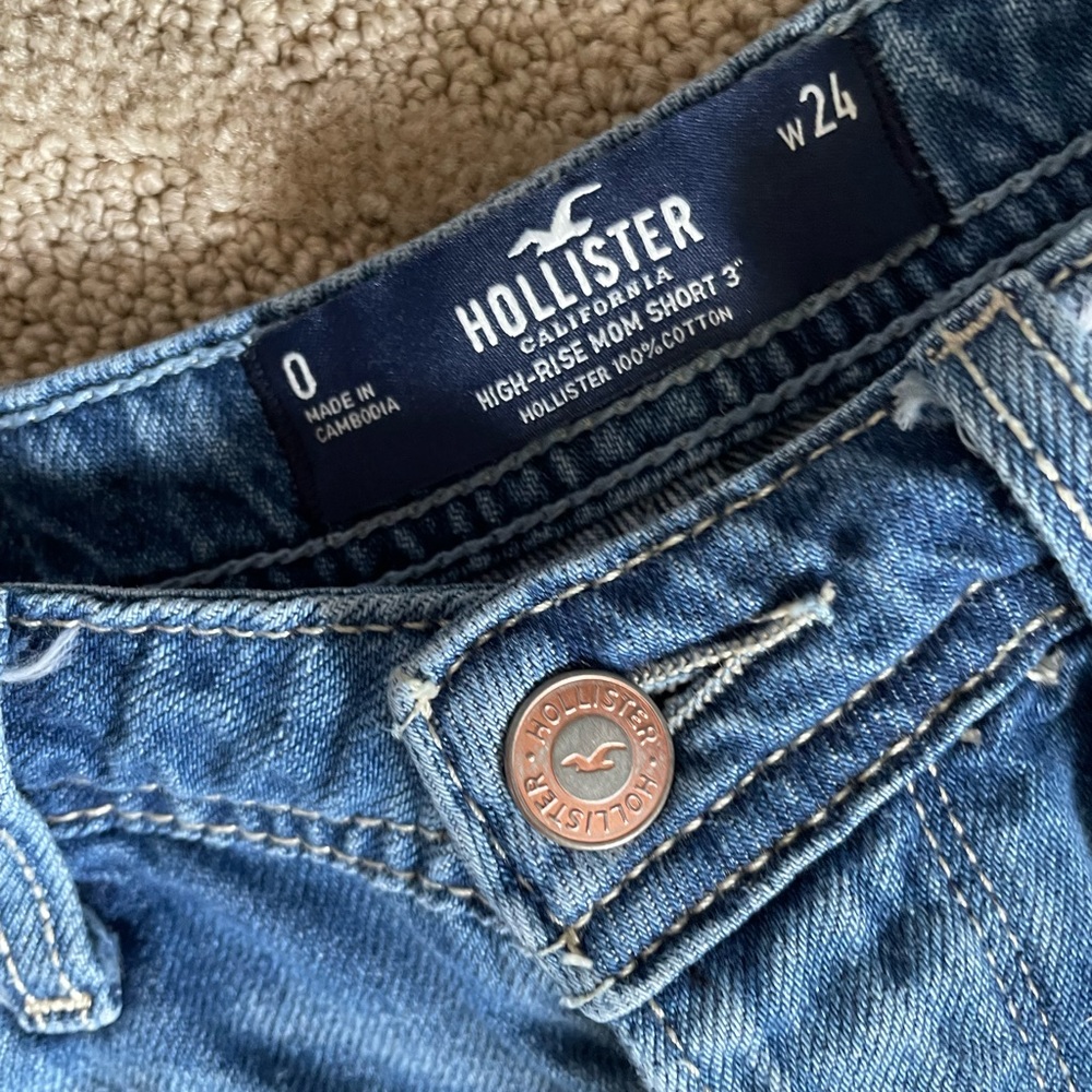 Hollister Frayed Denim Ripped Jean Shorts Size 24 - Picture 10 of 15